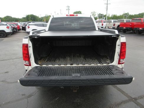 Used 2011 GMC Sierra 1500 SLE w/ Power Tech Package AWD/4WD image 9