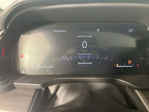 Used 2022 Jeep Grand Cherokee L Limited w/ Luxury Tech Group II image 12