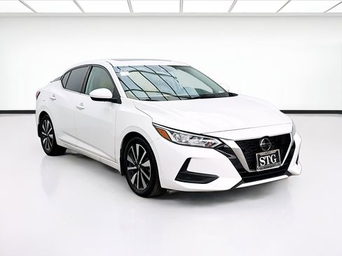 Used 2022 Nissan Sentra SV w/ SV Premium Package FWD image 3