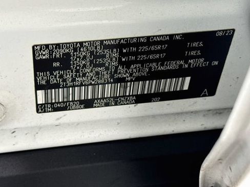 Certified 2023 Toyota RAV4 LE FWD image 32