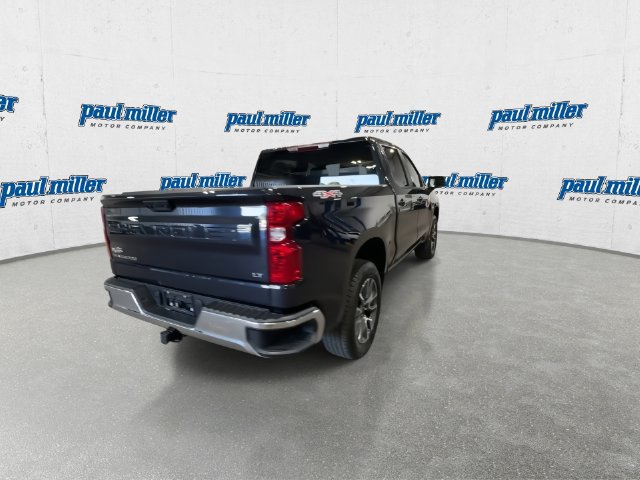 Used 2023 Chevrolet Silverado 1500 LT AWD/4WD image 11