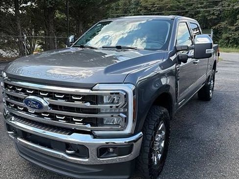 Used 2024 Ford F250 Lariat w/ Lariat Ultimate Package AWD/4WD image 1