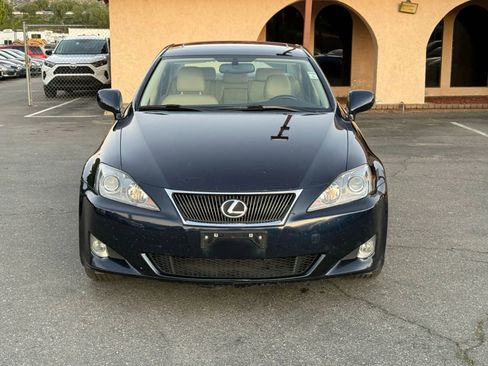 Used 2006 Lexus IS 350 image 2