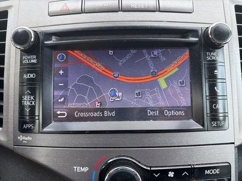 Used 2014 Toyota Venza XLE image 17