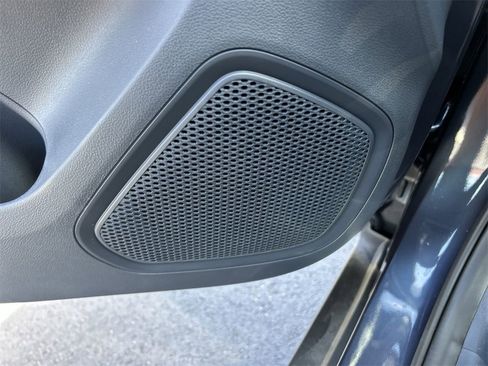 New 2025 Hyundai Venue Limited image 22