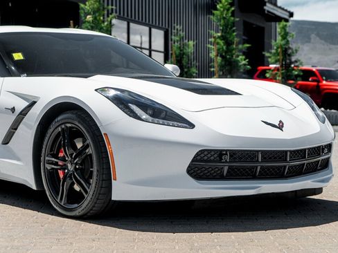 Used 2016 Chevrolet Corvette Stingray Coupe w/ 2LT Preferred Equipment Group RWD image 9
