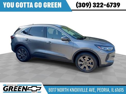 Used 2024 Ford Escape Platinum AWD/4WD image 1