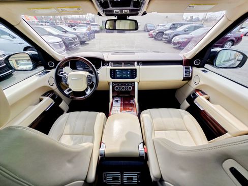 Used 2016 Land Rover Range Rover HSE AWD/4WD image 9