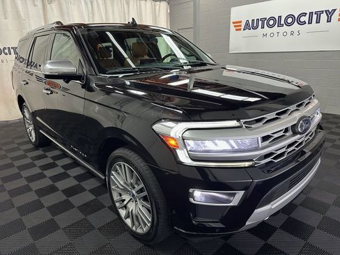 Used 2022 Ford Expedition Platinum AWD/4WD image 3