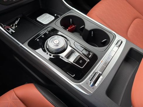 New 2026 Kia Carnival SX FWD image 15