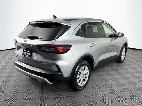 Used 2023 Ford Escape Active AWD/4WD image 7