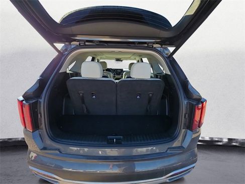Used 2024 Kia Sorento SX Prestige w/ Panoramic Sunroof Package image 16