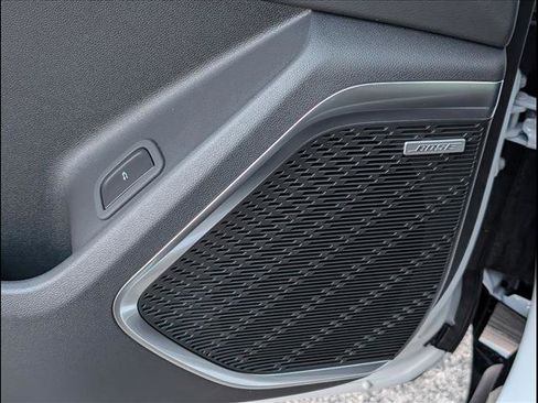 New 2026 Buick Enclave Sport Touring w/ Power Package image 17