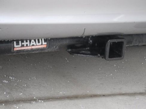 Certified 2020 Chrysler Voyager L image 9