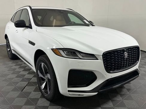 New 2026 Jaguar F-PACE R-Dynamic S image 8