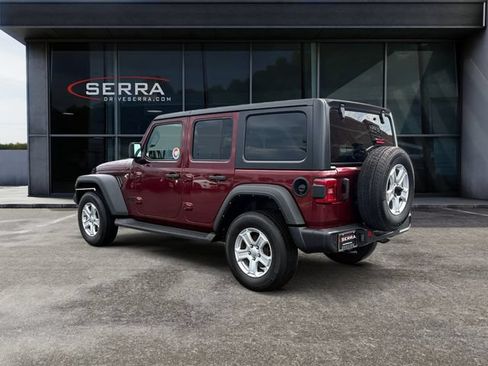 Used 2022 Jeep Wrangler Unlimited Sport AWD/4WD image 3