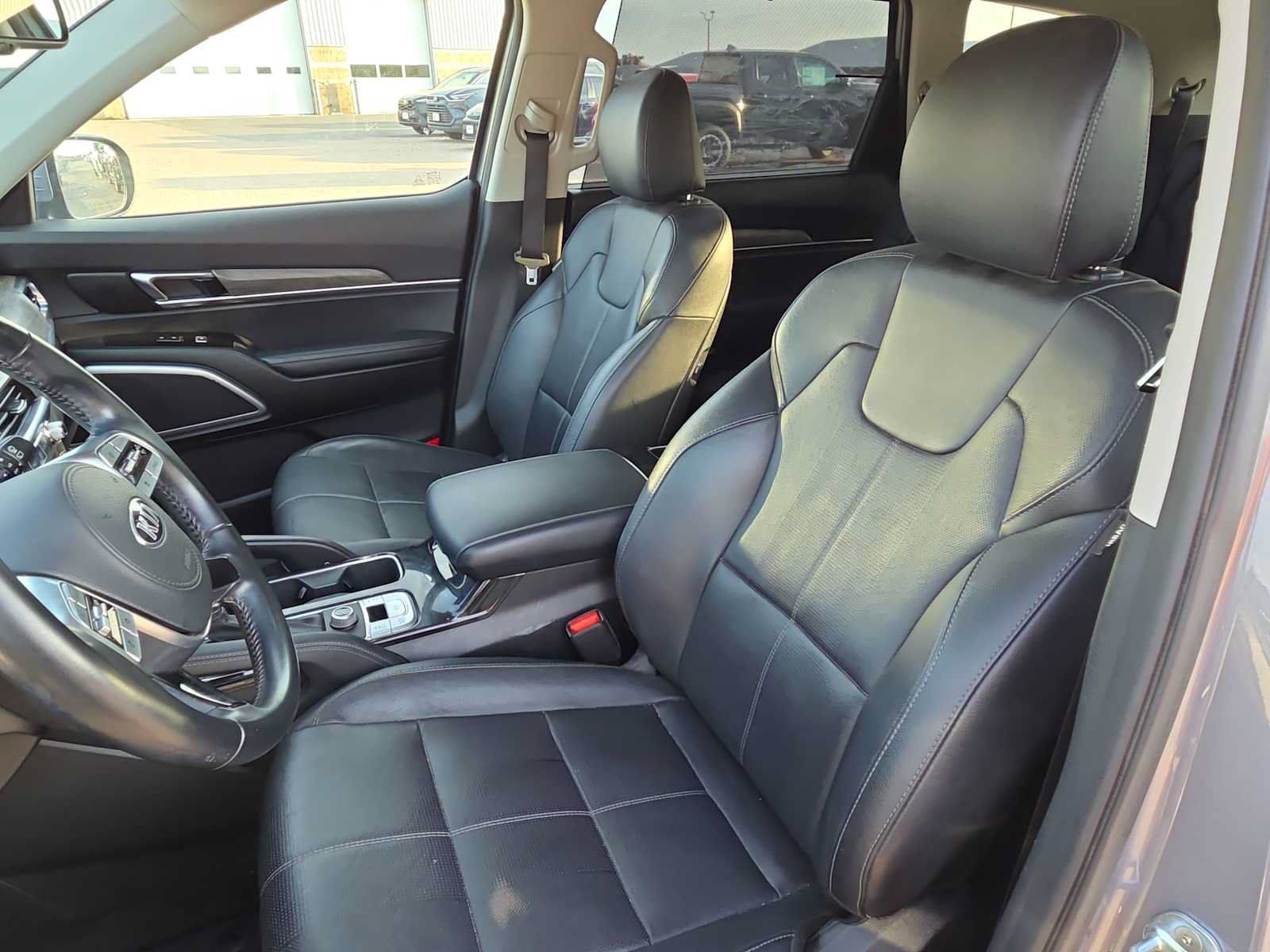 Used 2021 Kia Telluride EX w/ EX Premium Package FWD image 15
