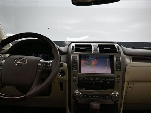 Used 2015 Lexus GX 460 w/ Premium Package AWD/4WD image 19
