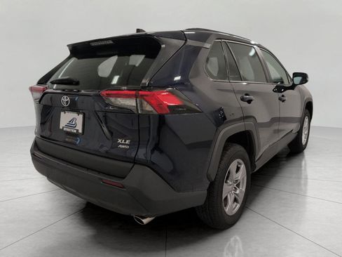 Used 2025 Toyota RAV4 XLE AWD/4WD image 19