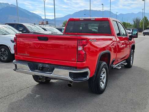 Used 2020 Chevrolet Silverado 2500 LT w/ Fleet Comfort Package AWD/4WD image 3