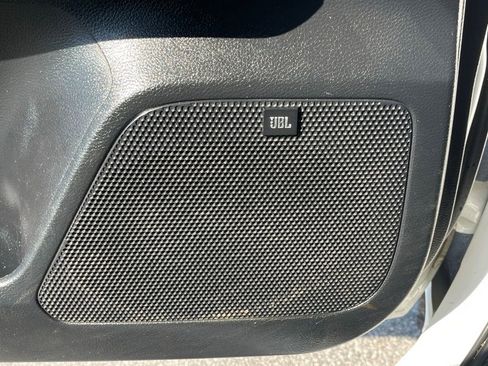 Used 2018 Toyota Tacoma TRD Sport AWD/4WD image 66
