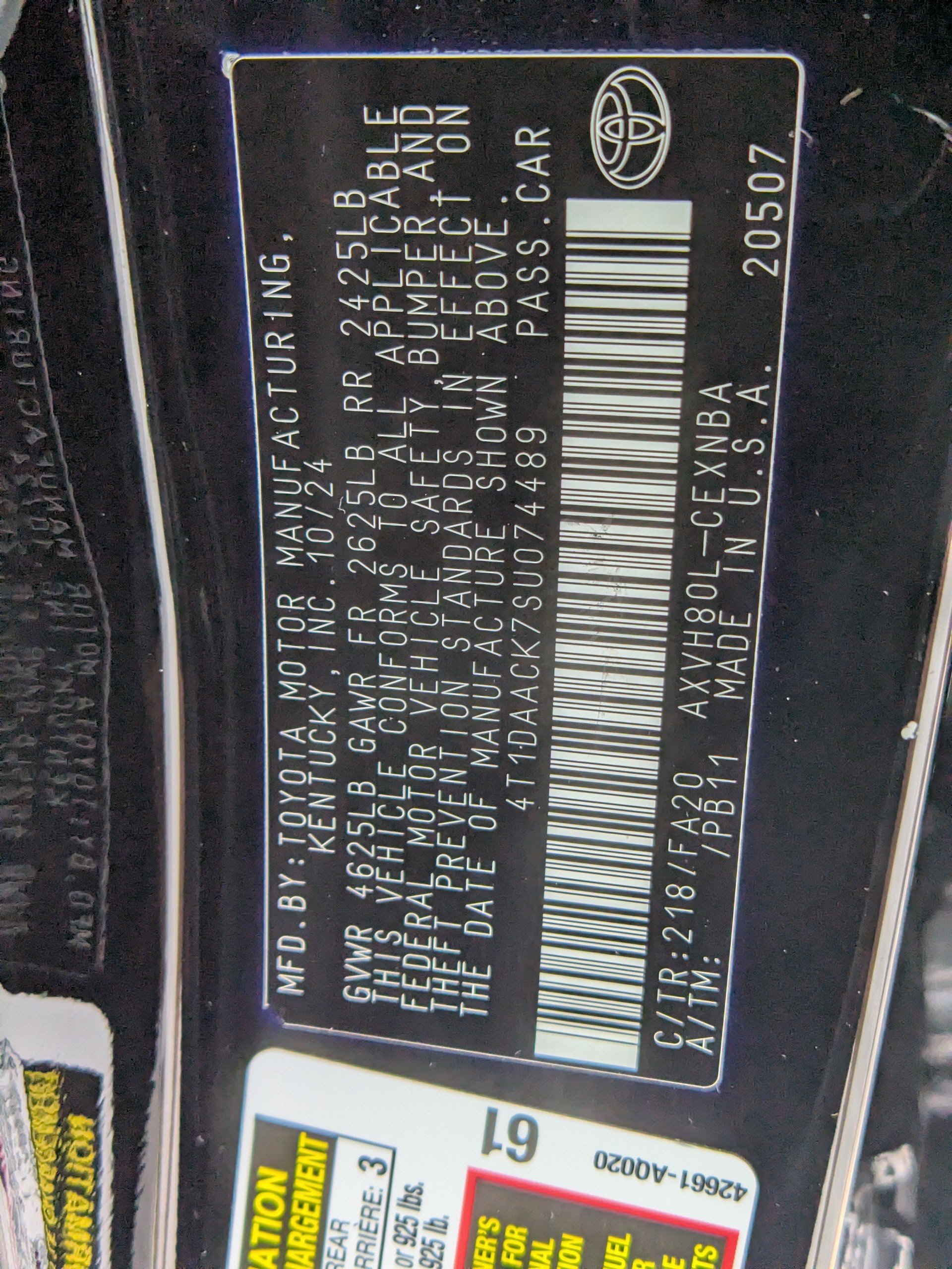 Used 2025 Toyota Camry LE FWD image 17