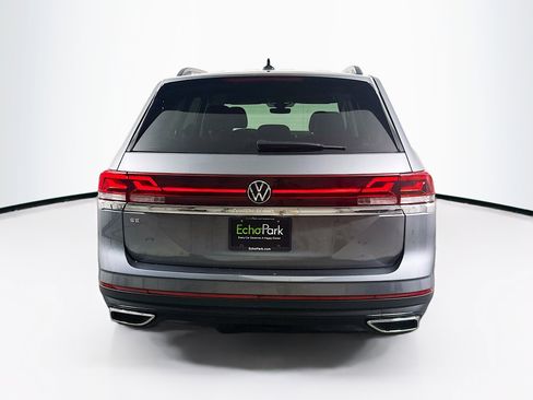 Used 2025 Volkswagen Atlas SE FWD image 7