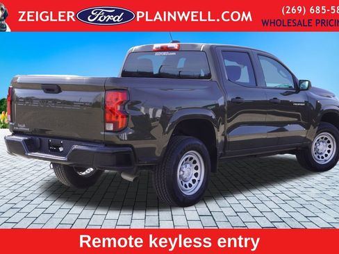 Used 2024 Chevrolet Colorado W/T image 6