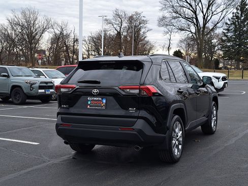 New 2025 Toyota RAV4 XLE Premium image 5