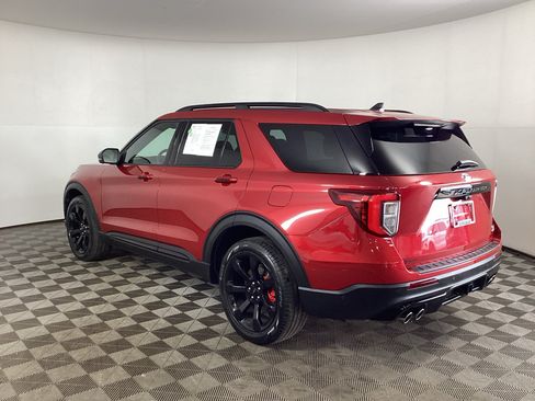 Used 2023 Ford Explorer ST w/ Equipment Group 401A AWD/4WD image 4