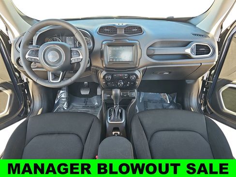 Used 2021 Jeep Renegade Sport w/ Sport Appearance Group AWD/4WD image 9