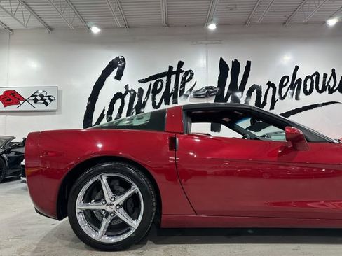 Used 2011 Chevrolet Corvette Coupe w/ Preferred Equipment Group image 4