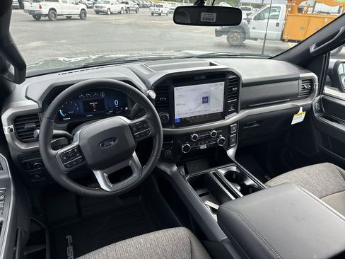 New 2025 Ford F150 XLT w/ Equipment Group 302A MID image 20