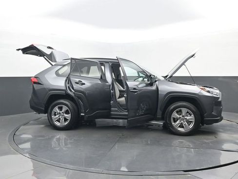 Used 2023 Toyota RAV4 XLE w/ Convenience Package FWD image 33