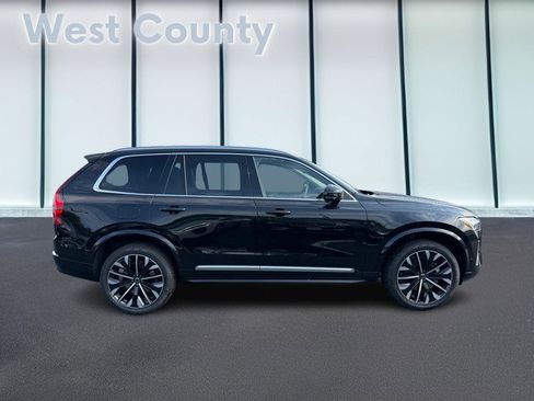 New 2026 Volvo XC90 B6 Plus w/ Protection Package Premier image 2
