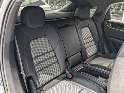 New 2025 Porsche Cayenne S AWD/4WD image 24