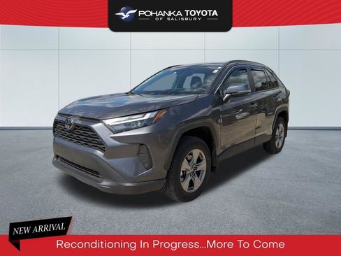 Used 2025 Toyota RAV4 XLE w/ Convenience Package image 1