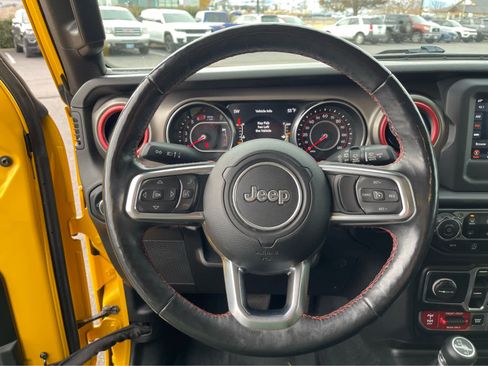 Used 2019 Jeep Wrangler Unlimited Rubicon w/ Cold Weather Group image 20