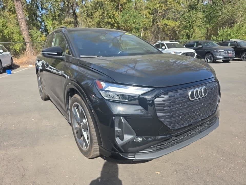 Used 2024 Audi Q4 e-tron Premium w/ Convenience Package AWD/4WD image 4