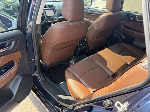 Used 2018 Subaru Outback 2.5i Touring image 20