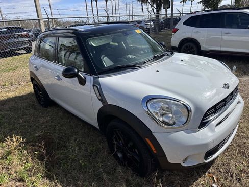 Used 2016 MINI Cooper Countryman S image 2