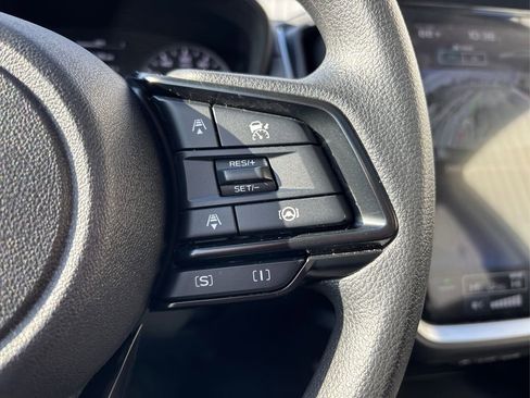 Used 2024 Subaru Crosstrek 2.0i Premium image 26