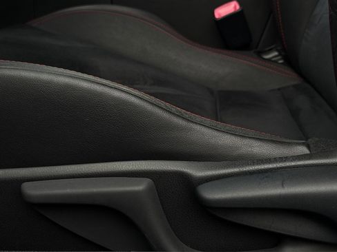 Used 2013 Subaru BRZ Limited w/ Popular Pkg 1A RWD image 38