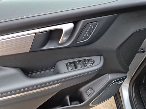 New 2026 Buick Enclave Preferred image 8