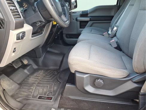 Used 2018 Ford F150 XLT AWD/4WD image 15