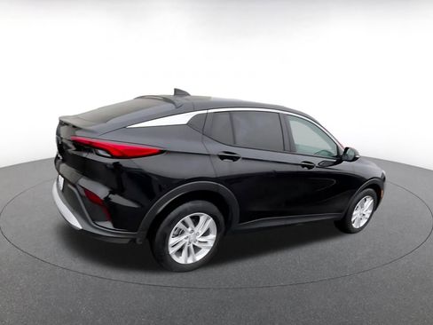 Used 2025 Buick Envista Preferred image 15