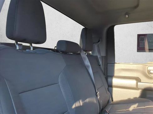 Used 2024 Chevrolet Silverado 2500 Custom w/ Custom Value Package image 18