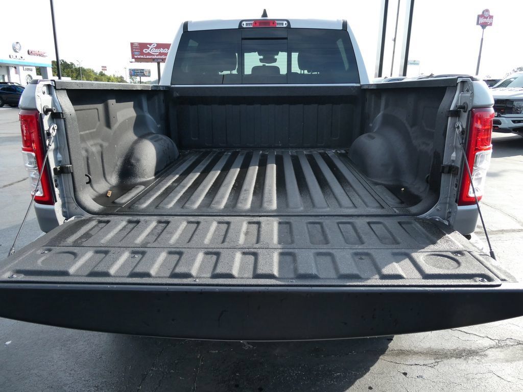 Used 2020 RAM 1500 Big Horn AWD/4WD image 18