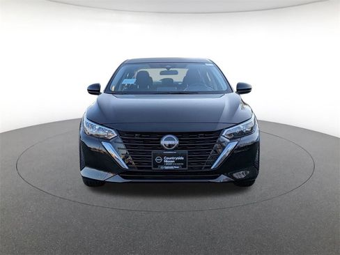 New 2025 Nissan Sentra SV image 2