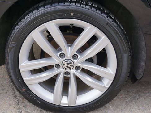 Used 2019 Volkswagen Passat 2.0T Wolfsburg image 11